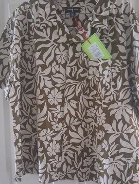Houston White Olive & White Hawaiian Print Button-Up Shirt XXL